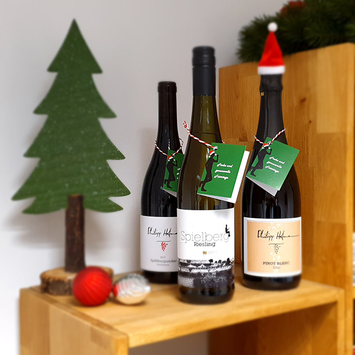 Flaschenanhänger mit Weihnachtsgrüßen